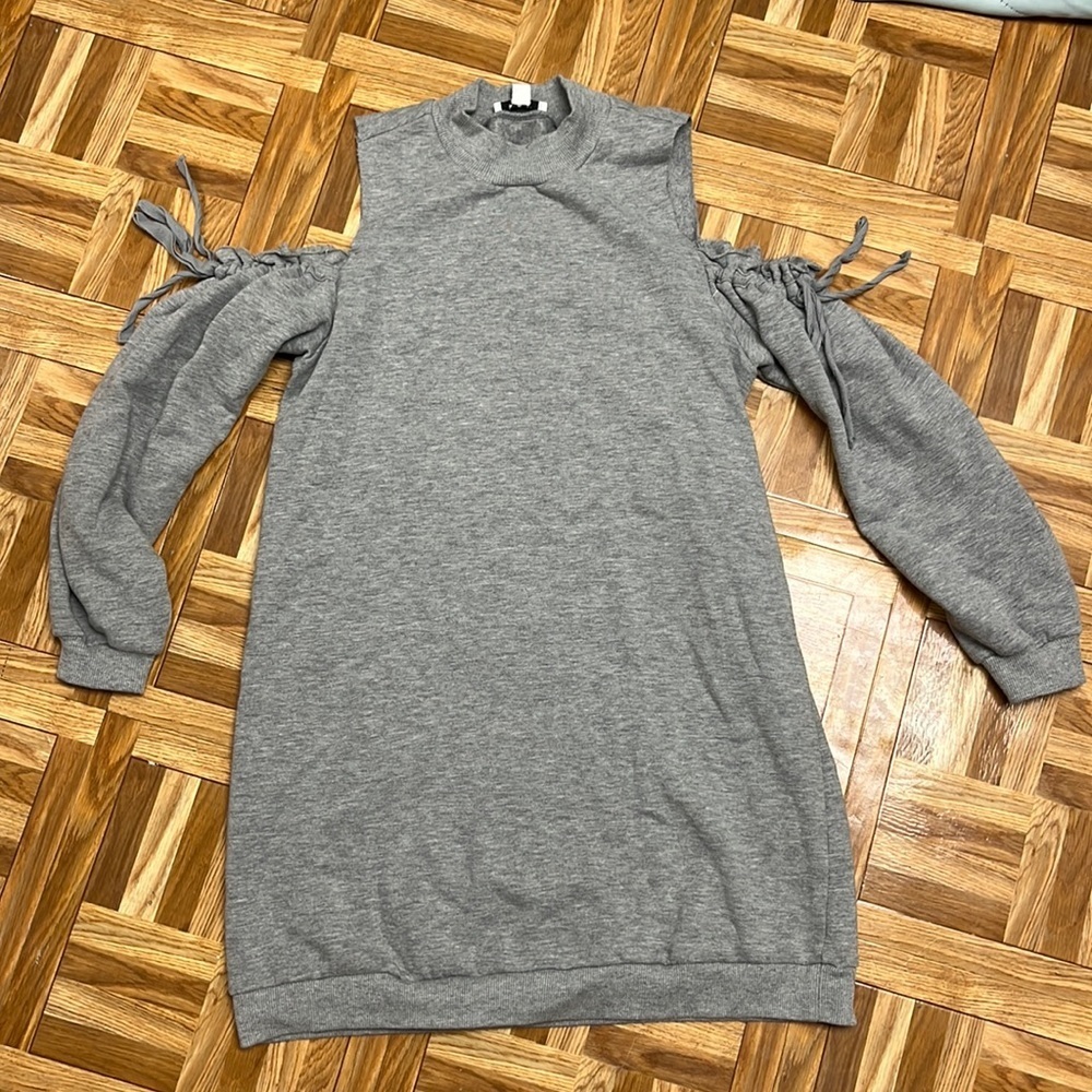 Kensie gray cold shoulder sweatshirt dress